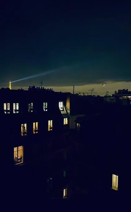 Tour Eiffel Et Toits De * Paris